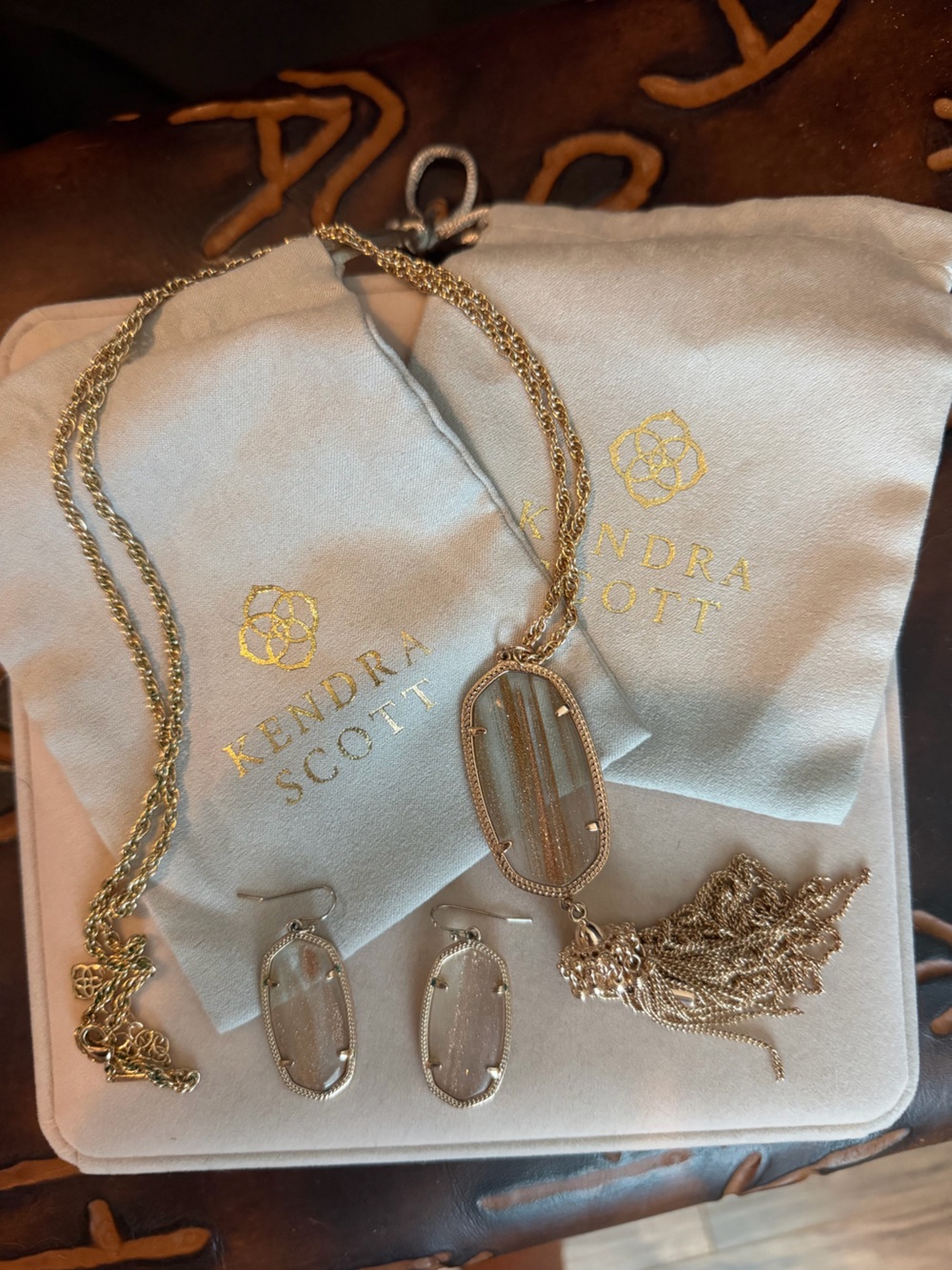 Kendra Scott Gold Drusy Necklace - Champagne Stripe